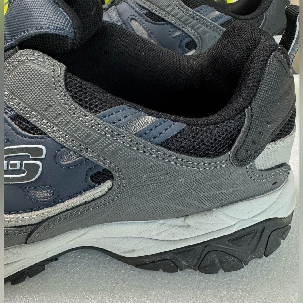 Skechers Men's Afterburn Navy and Gray Slip-On Athletic Shoes 11 Wide - Picture 9 of 16
